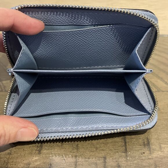 Coach Wallet Blue Pebbled Zip Around Card ID Case clutch holder coin purse READ - Picture 3 of 5